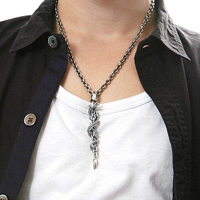 シルバーネックレス