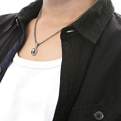 シルバーネックレス