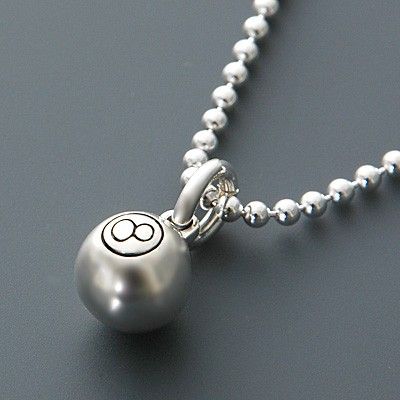 シルバーネックレス