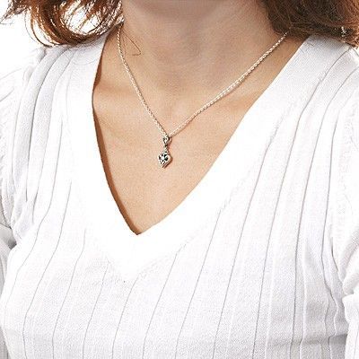 シルバーネックレス