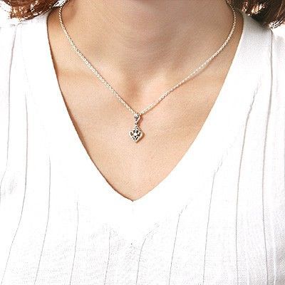 シルバーネックレス