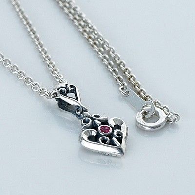 シルバーネックレス