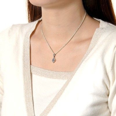 シルバーネックレス