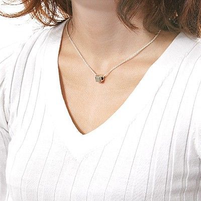 シルバーネックレス