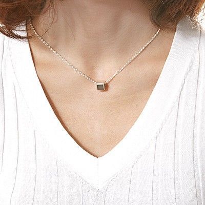 シルバーネックレス