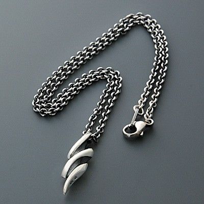 シルバーネックレス