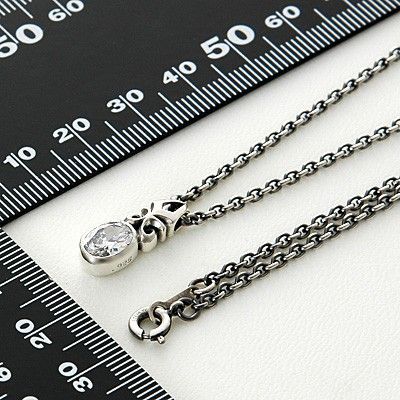 シルバーネックレス