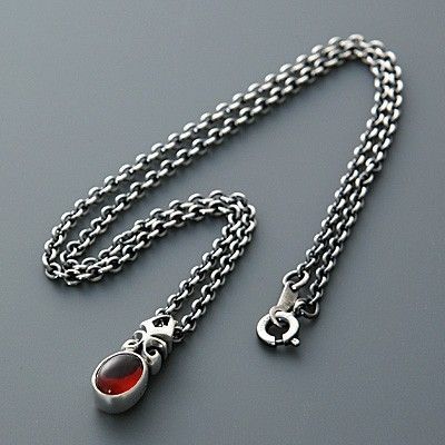 シルバーネックレス