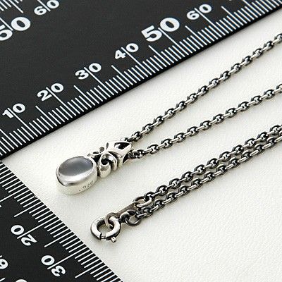 シルバーネックレス