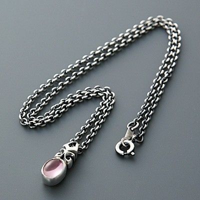 シルバーネックレス