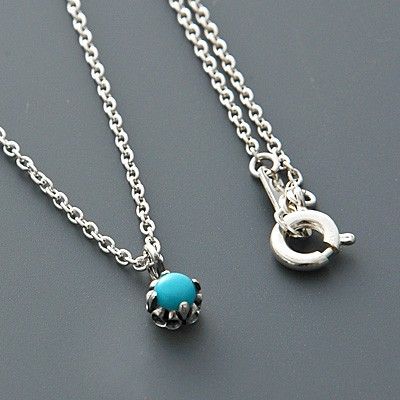 シルバーネックレス