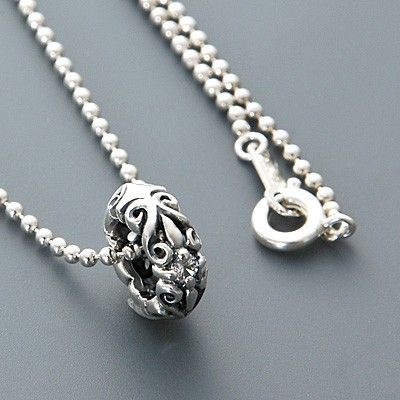 シルバーネックレス