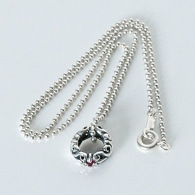 シルバーネックレス