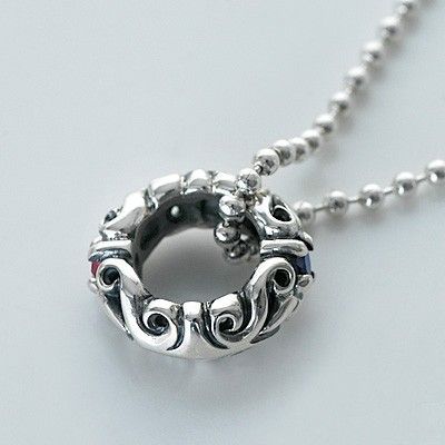 シルバーネックレス