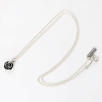 シルバーネックレス