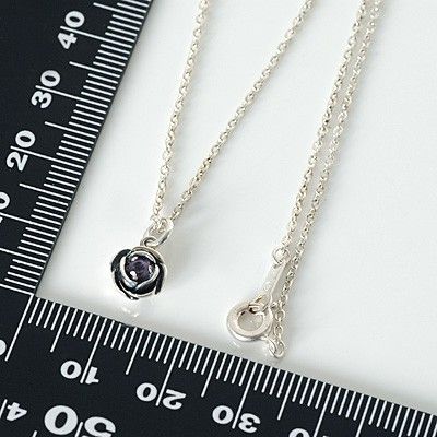 シルバーネックレス