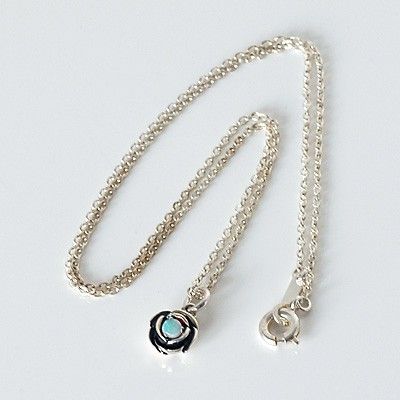 シルバーネックレス