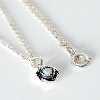 シルバーネックレス