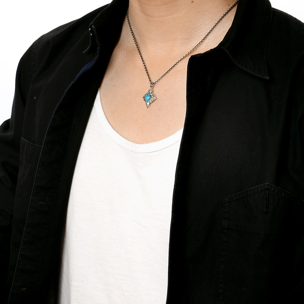 シルバーネックレス