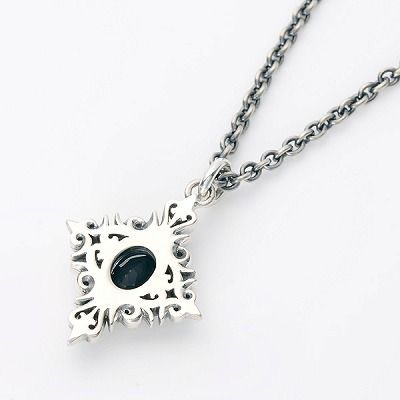 シルバーネックレス