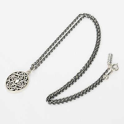 シルバーネックレス