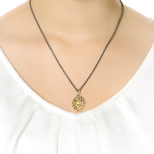 シルバーネックレス