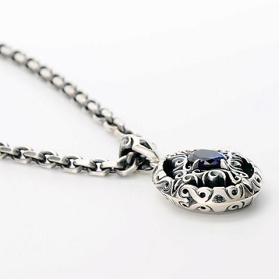 シルバーネックレス