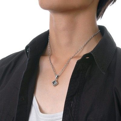 シルバーネックレス