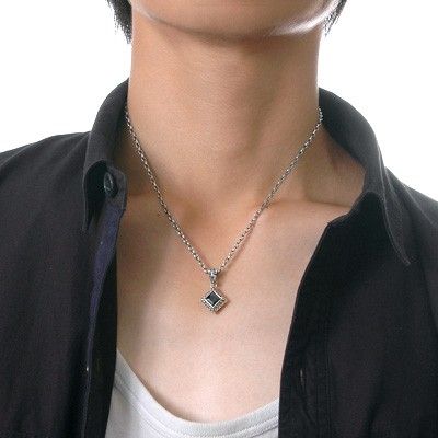 シルバーネックレス