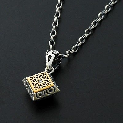 シルバーネックレス