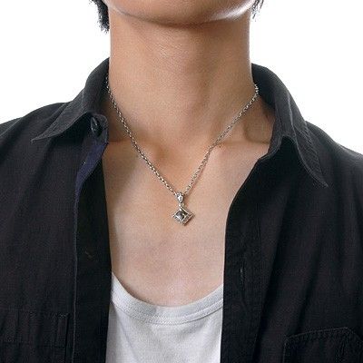 シルバーネックレス