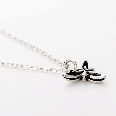 シルバーネックレス