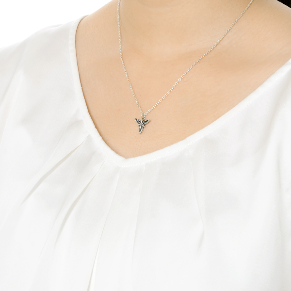 シルバーネックレス