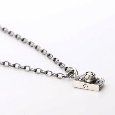 シルバーネックレス