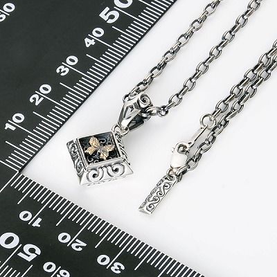 シルバーネックレス