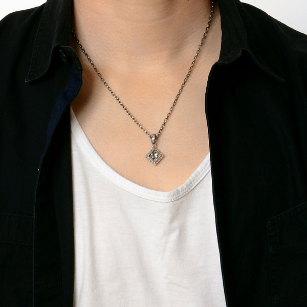 シルバーネックレス