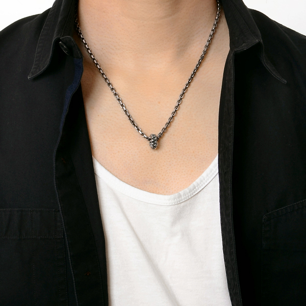 シルバーネックレス