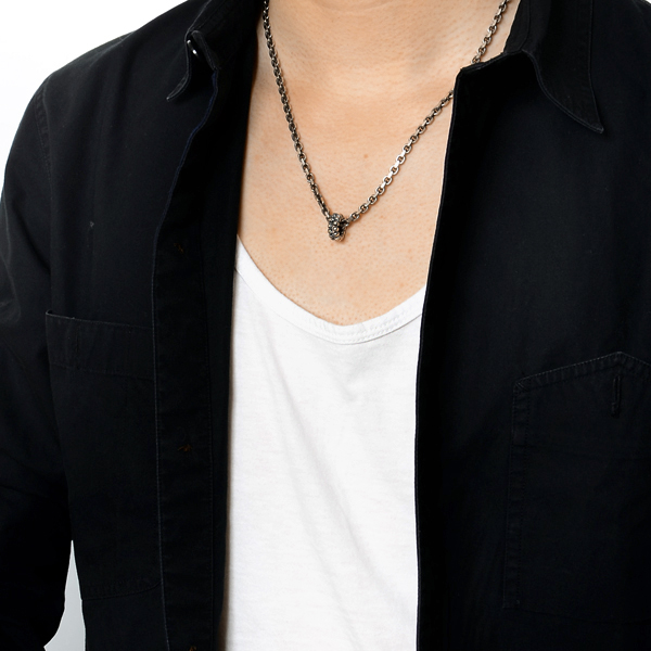 シルバーネックレス