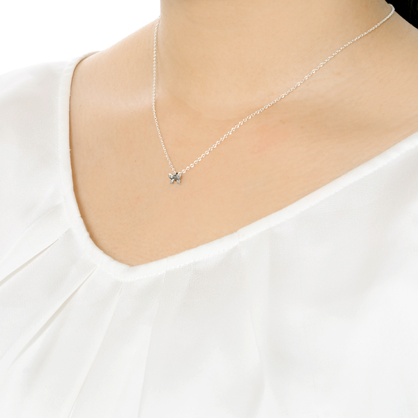 シルバーネックレス