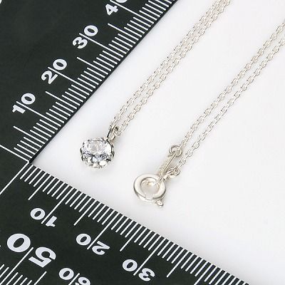 シルバーネックレス