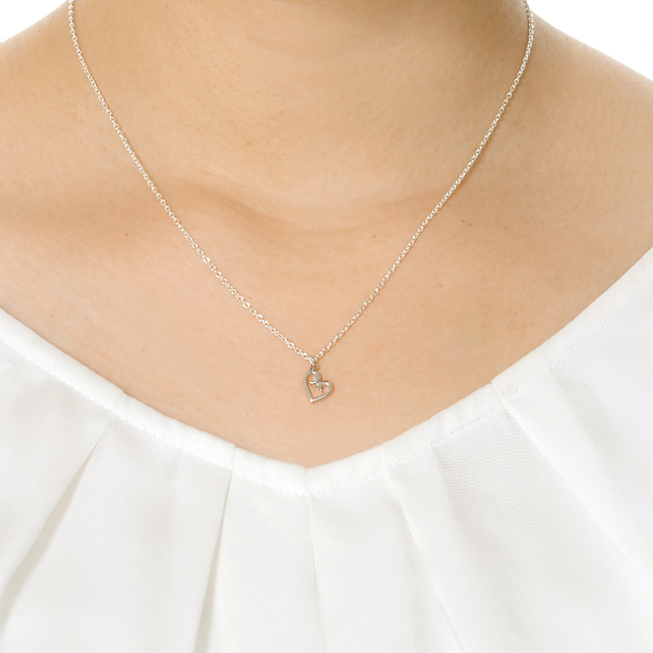 シルバーネックレス