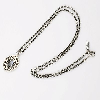 シルバーネックレス