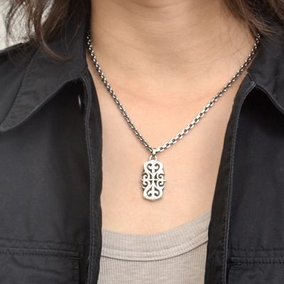 シルバーネックレス