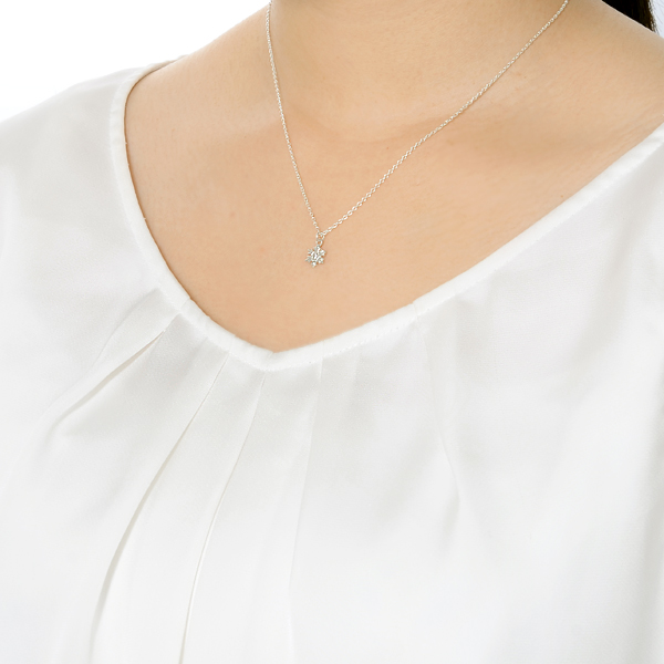 シルバーネックレス