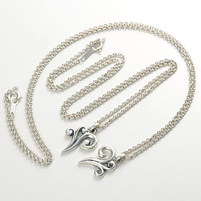 シルバーペアネックレス