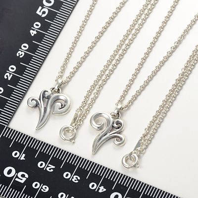 シルバーペアネックレス
