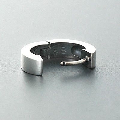 シルバーフープピアス(片耳用)