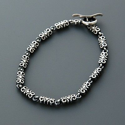 シルバーブレスレット