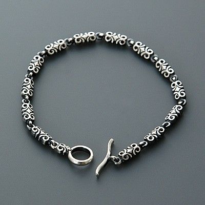 シルバーブレスレット