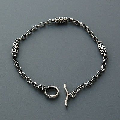 シルバーブレスレット